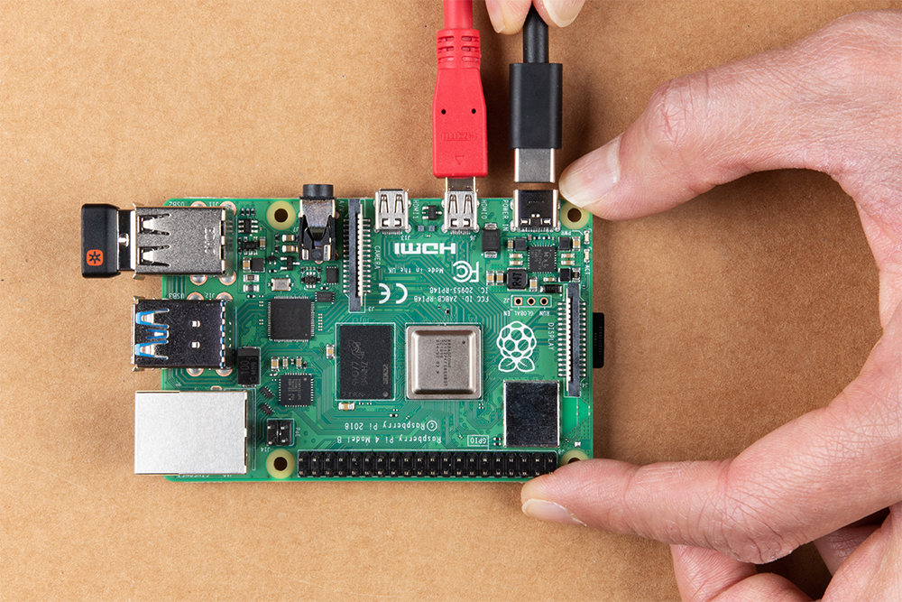 8ff8e089a1a2a2625b52625eb2f0dc5e.jpg Raspberry_Pi_4_Power